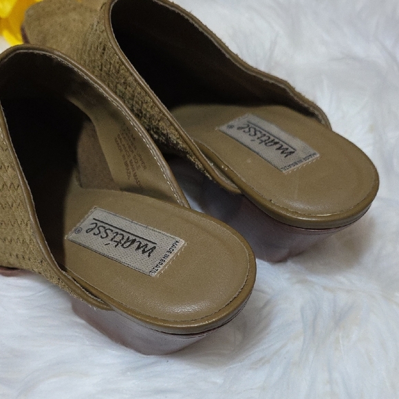 Matisse Tan Genuine Suede Mules with Textured Design - Picture 6 of 9